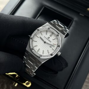 Đồng Hồ Audemars Piguet Royal Oak Replica 11 Nữ Mặt Trắng 34mm (2)