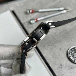 Đồng Hồ Hublot Big Bang Geneve Chronograph Đính Đá 44mm (2)