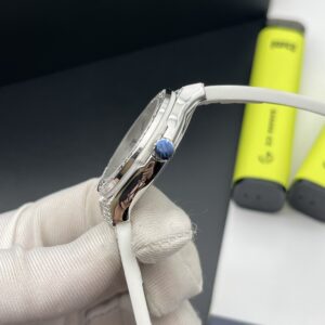 Đồng Hồ Hublot Classic Fusion Diamonds Rep 11 Màu Trắng 33mm (2)