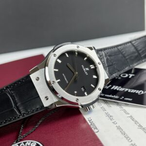 Đồng Hồ Hublot Classic Fusion Titanium Màu Đen JJF 2023 42mm (1)