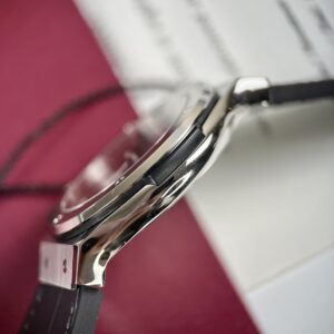 Đồng Hồ Hublot Classic Fusion Titanium Màu Xám Rep 11 JJF 42mm (1)