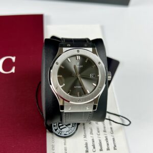 Đồng Hồ Hublot Classic Fusion Titanium Màu Xám Rep 11 JJF 42mm (1)