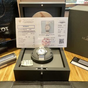 Đồng Hồ Hublot Đính Kim Cương Moissanite Màu Trắng Rep 11 38mm