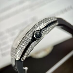 Đồng Hồ Nữ Franck Muller V32 Đính Full Đá Màu Đen 36mm (1)