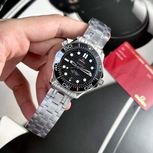 Đồng Hồ Omega Seamaster Replica 11 Nhà Máy VS Nam Màu Đen (3)