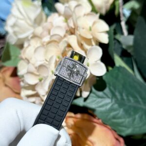 Đồng Hồ Patek Philippe Aquanaut 5069G Đính Kim Cương Moissanite 35 (1)