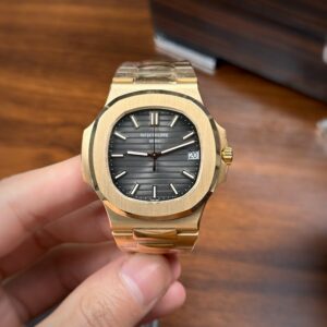Đồng Hồ Patek Philippe Nautilus 5711R Replica 11 3K Factory 40mm