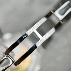 Đồng Hồ Patek Philippe Nautilus 5723 Replica 11 Cao Cấp Nhất 40mm (1)