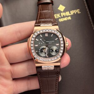 Đồng Hồ Patek Philippe Nautilus 5724R Mặt Số Xám Nhà Máy GR 40mm (5)