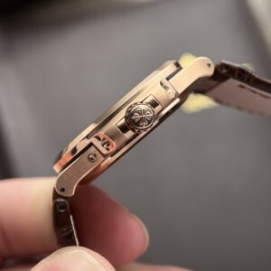 Đồng Hồ Patek Philippe Nautilus 5712R Rep 11 Dây Da GRF (1)