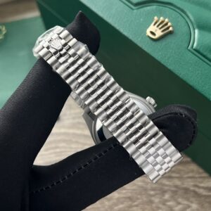 Đồng Hồ Rolex DateJust Nữ Mặt Xám Chải Tia Replica 11 31mm (1)