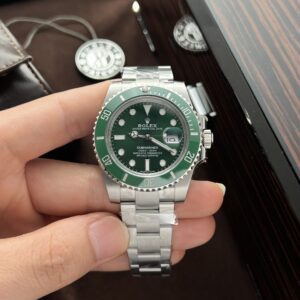 Đồng Hồ Rolex Submariner 126610LV Hulk Replica 11 Clean Factory 40mm