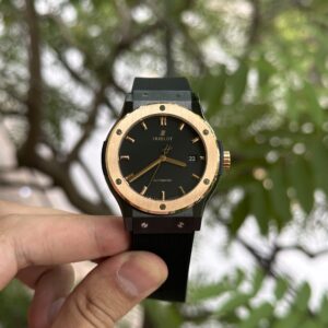 Đồng Hồ Hublot Classic Fusion Ceramic Demi Gold Replica 11 JJZ 42mm (3)