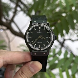 Đồng Hồ Hublot Classic Fusion Ceramic Đính Đá Replica 11 JJZ 42mm (3)
