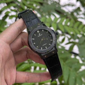 Đồng Hồ Hublot Classic Fusion Ceramic Mặt Carbon Rep 11 JJZ 42mm (3)