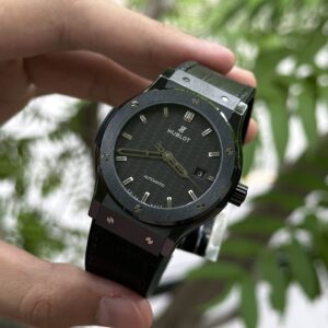 Đồng Hồ Hublot Classic Fusion Ceramic Mặt Carbon Rep 11 JJZ 42mm (3)