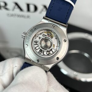 Đồng Hồ Hublot Classic Fusion Kim Cương Moissanite Màu Xanh Dương 38mm (4)