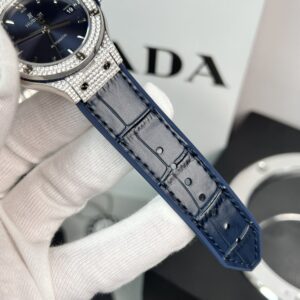 Đồng Hồ Hublot Classic Fusion Kim Cương Moissanite Màu Xanh Dương 38mm (4)