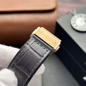 Đồng Hồ Hublot Classic Fusion King Gold Đính Kim Cương Moissanite Gray 42mm (8)