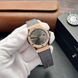 Đồng Hồ Hublot Classic Fusion King Gold Đính Kim Cương Moissanite Gray 42mm (8)