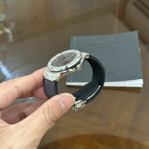 Đồng Hồ Hublot Classic Fusion Màu Xám Đính Đá HB Factory 38mm (6)