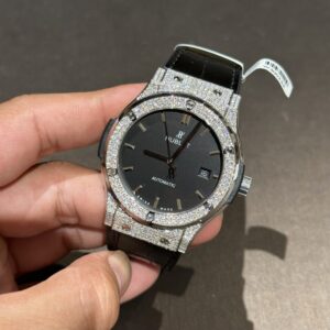 Đồng Hồ Hublot Độ Full Kim Cương Moissanite Màu Đen 42mm (2)