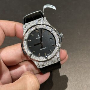 Đồng Hồ Hublot Độ Full Kim Cương Moissanite Màu Đen 42mm (2)