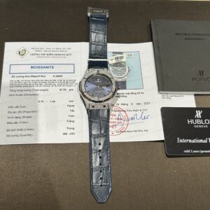 Đồng Hồ Hublot Độ Full Kim Cương Moissanite Màu Xanh Dương 42mm (1)