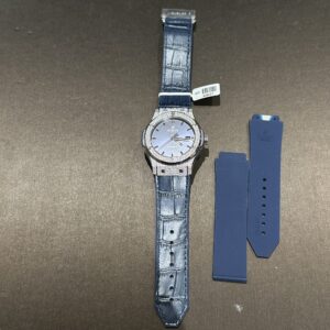 Đồng Hồ Hublot Độ Full Kim Cương Moissanite Màu Xanh Dương 42mm (2)