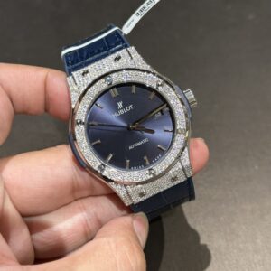 Đồng Hồ Hublot Độ Full Kim Cương Moissanite Màu Xanh Dương 42mm (2)