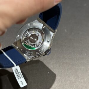 Đồng Hồ Hublot Độ Full Kim Cương Moissanite Màu Xanh Dương 42mm (2)