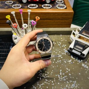 Đồng Hồ Hublot Độ Kim Cương Moissanite Demi 42mm (6)