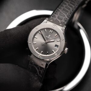 Đồng Hồ Hublot Nữ Dây Da Màu Xám Replica 11 33mm (2)
