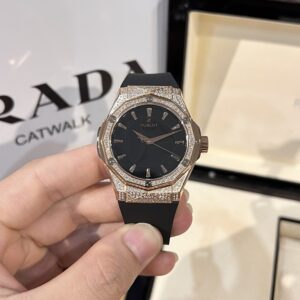 Đồng Hồ Hublot Orlinski King Gold Đính Full Đá HBF 40mm (1)