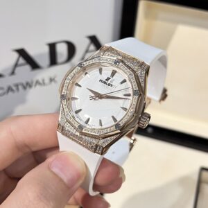 Đồng Hồ Hublot Orlinski King Gold Đính Full Đá Màu Trắng 40mm (2)