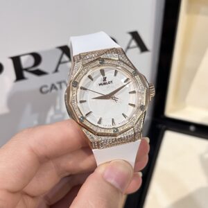 Đồng Hồ Hublot Orlinski King Gold Đính Full Đá Màu Trắng 40mm (2)