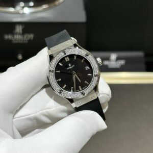 Đồng Hồ Nữ Hublot Độ Kim Cương Moissanite Dây Cao Su HBF 33mm (5)