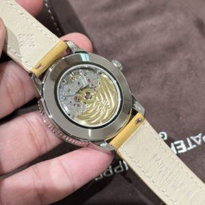 Đồng Hồ Patek Philippe Calatrava 5226G Replica cao Cấp 40mm (1)