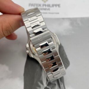 Đồng Hồ Patek Philippe Nautilus 5711 Mặt Trắng Replica 3KF 40mm (1)