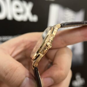 Đồng Hồ Patek Philippe Nautilus 5711 Bọc Vàng Nhà Máy 3K 40mm