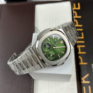 Đồng Hồ Patek Philippe Nautilus 5712 Mặt Xanh Lá Cây ZF 40mm (1)