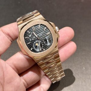 Đồng Hồ Patek Philippe Nautilus 5712 Nhà Máy GR 40mm (1)