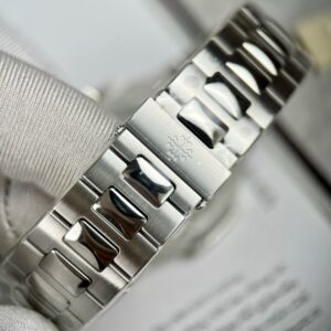 Đồng Hồ Patek Philippe Nautilus 5723 Mặt Xanh Lá Cây Rep 11 40mm (7)