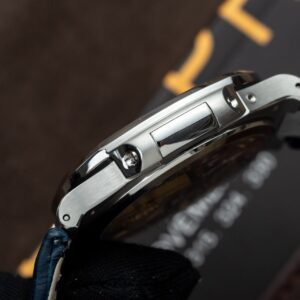 Đồng Hồ Patek Philippe Nautilus 5724G Replica 11 Blue GRF 40mm (1)