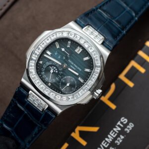 Đồng Hồ Patek Philippe Nautilus 5724G Replica 11 Blue GRF 40mm (1)