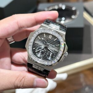 Đồng Hồ Patek Philippe Nautilus 5724G Replica Mặt Xám GRF 40mm (6)