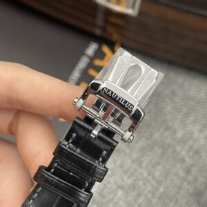 Đồng Hồ Patek Philippe Nautilus 5726 Fake 11 Nam Dây Da GRF 40mm (7)