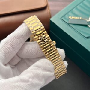 Đồng Hồ Rolex DateJust Mặt Số Xà Cừ Đính Đá Rep 11 36mm (1)