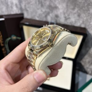 Đồng Hồ Rolex Day-Date 228238 Tinh Chỉnh 166gr GM V2 Like auth 40mm (1)