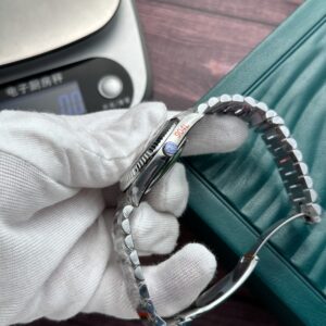 Đồng Hồ Rolex Day-Date 228236 Tinh Chỉnh Mặt Số Xanh Lá GM V2 40mm (1)